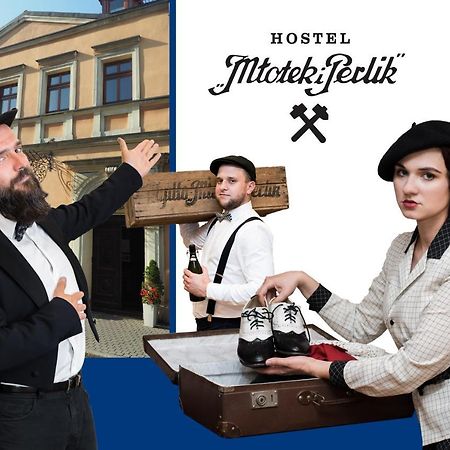 Hostel Mlotek I Perlik Tarnowskie Góry Exteriér fotografie