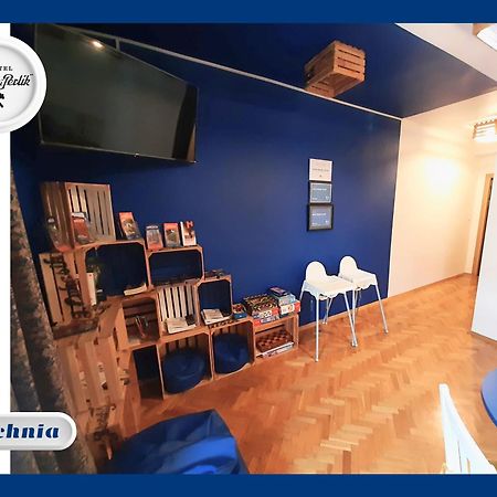 Hostel Mlotek I Perlik Tarnowskie Góry Exteriér fotografie